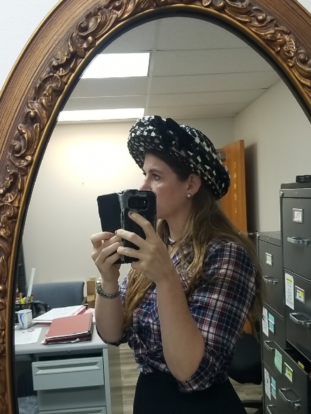 Vintage Woven Black, Ivory, Brown Women's Fashion Hat - Picture 5 of 7